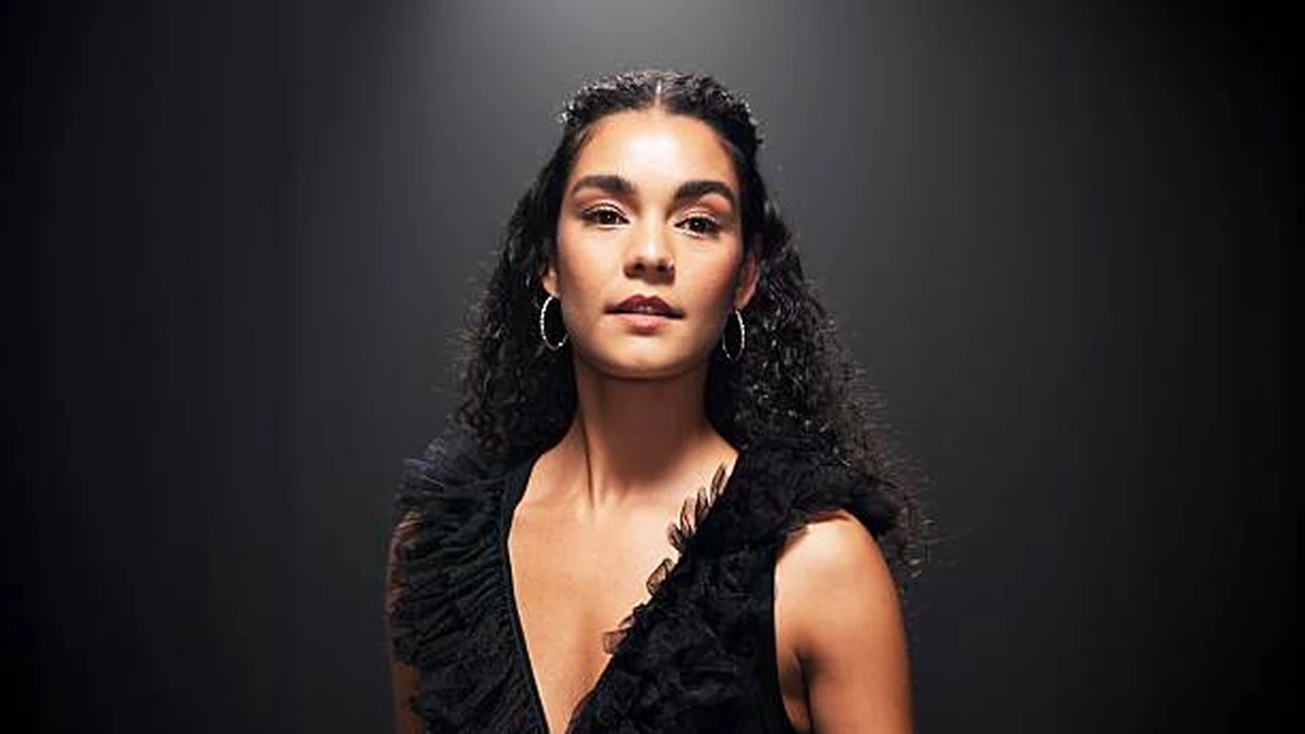 Camilla araujo on xxbrits