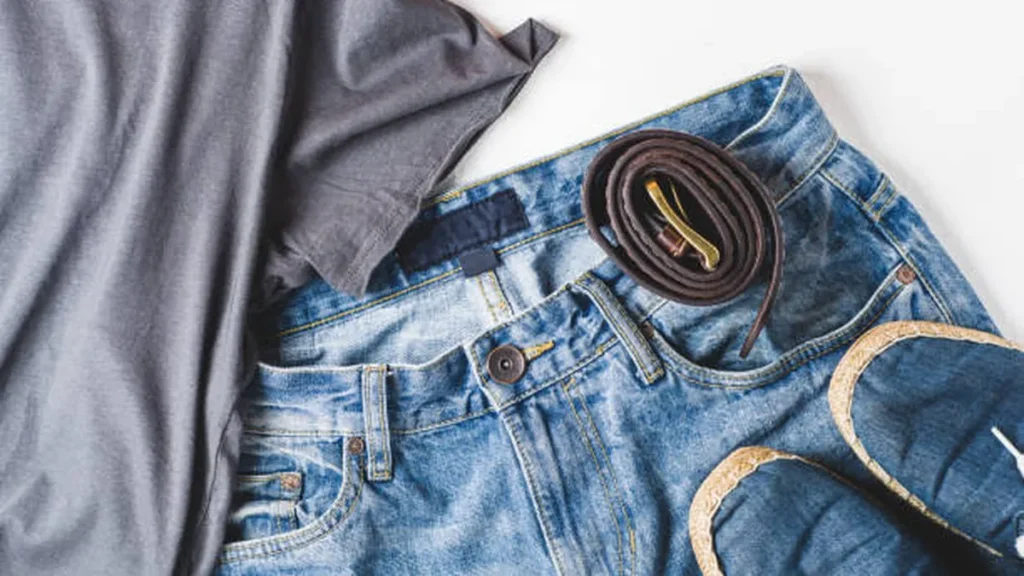 How to Accessorize Streetwear Without Overdoing It